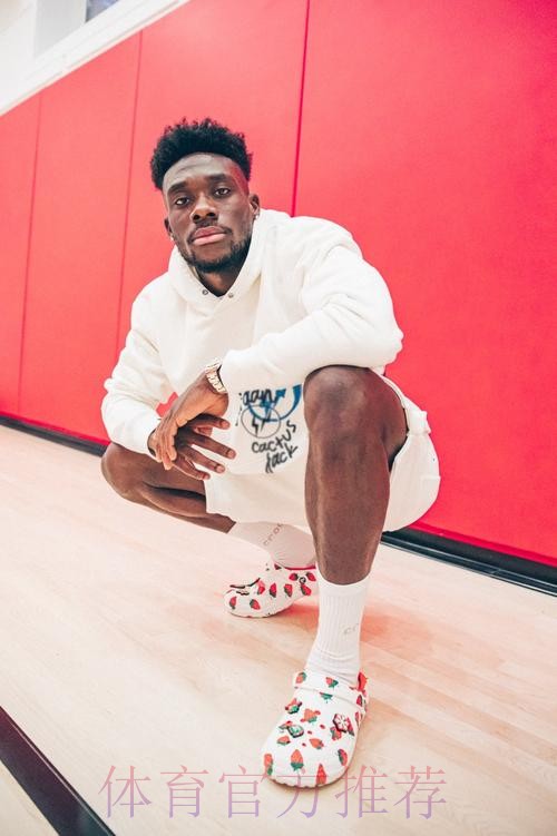 戴维斯尚未和皇马达协议 但预计将自由身离队 戴维斯尚未和皇马达协议 但预计将自由身离队