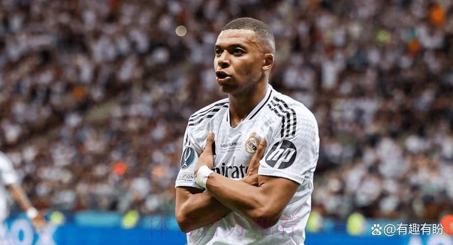 安帅:5次中框很罕见 巴萨门前似乎有一堵墙 安帅:5次中框很罕见 巴萨门前似乎有一堵墙